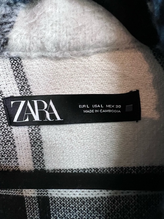ZARA Blue and White Shaggy Plaid Button Front Casual Jacket, L - Picture 11 of 11